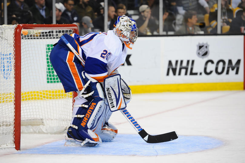 30 сэйвов Набокова принесли победу \"Айлендерс\" над \"Брюинз\"