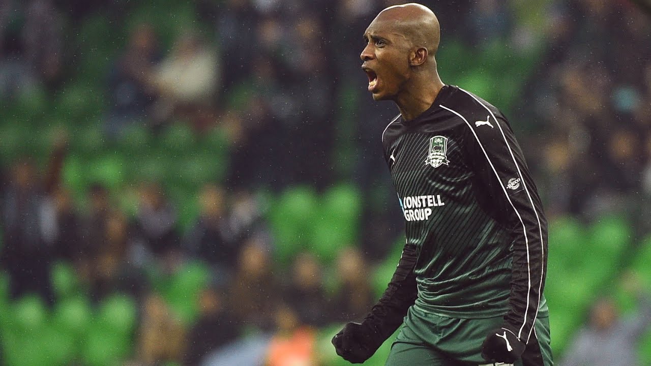 Каборе имел предложения из Англии и Франции