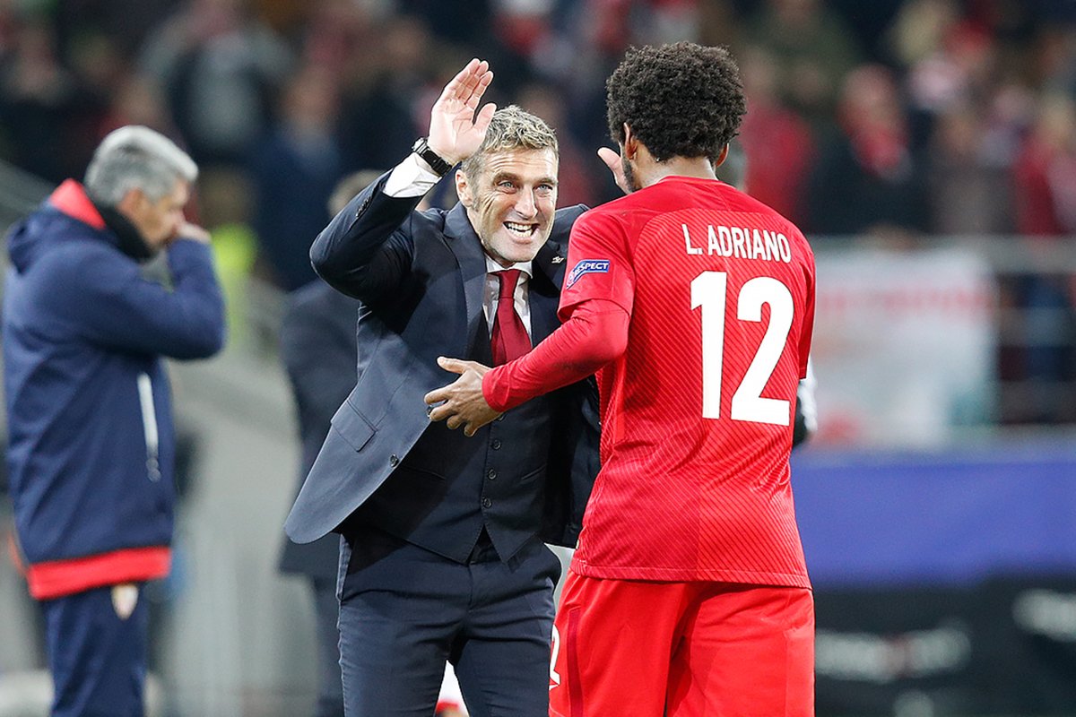 \"Спартак\" забил 5 голов в ворота \"Севильи\"