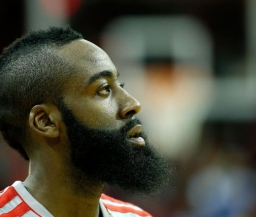 Еще одна звезда НБА готова сбрить бороду для благотворительности