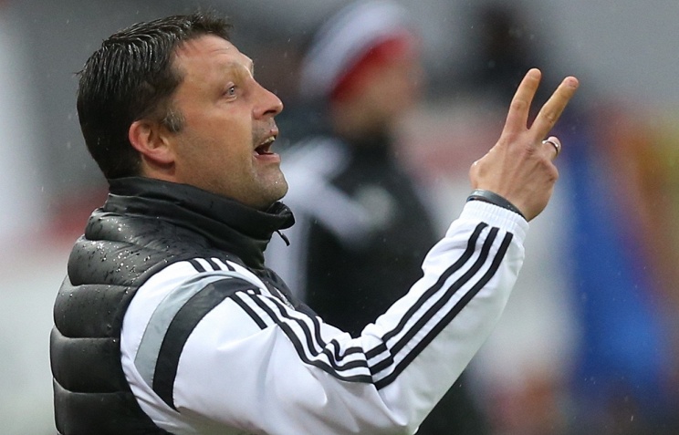 Черевченко: сами себе голы привозим уже не первую игру