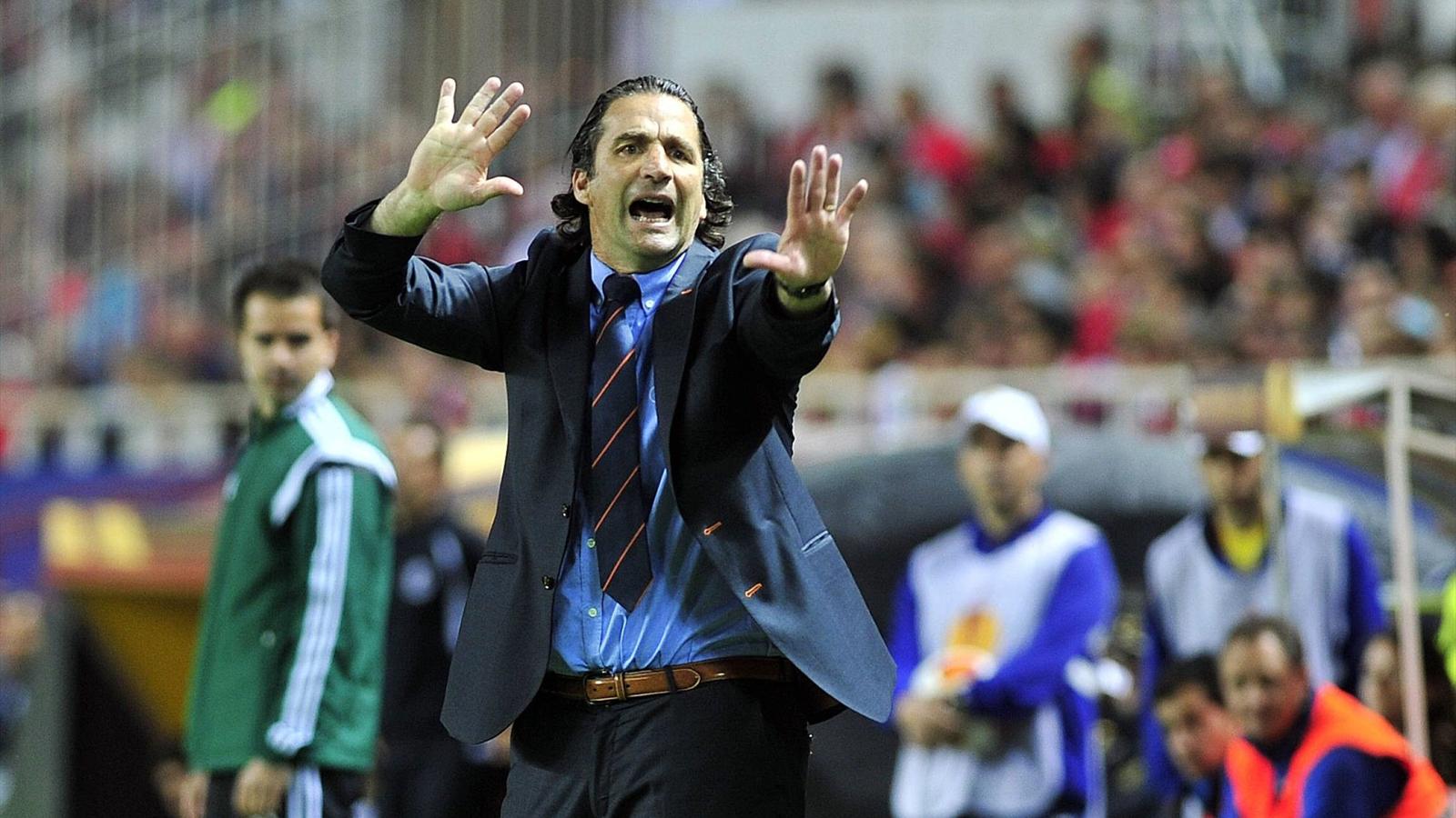 \"Валенсия\" отправила Пицци в отставку