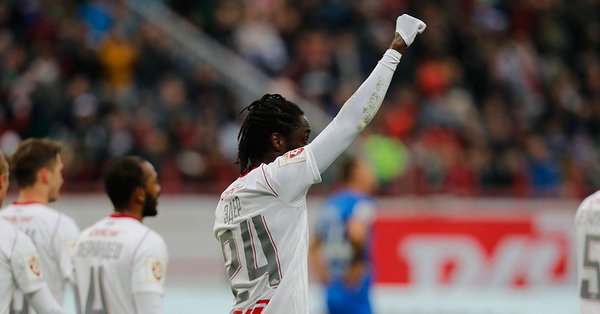 \"Локомотив\" крупно победил \"Динамо\"