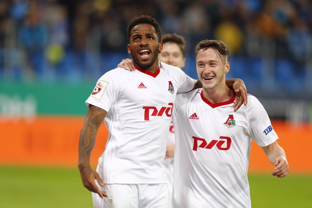 \"Локомотив\" разгромил \"Зенит\" в Санкт-Петербурге