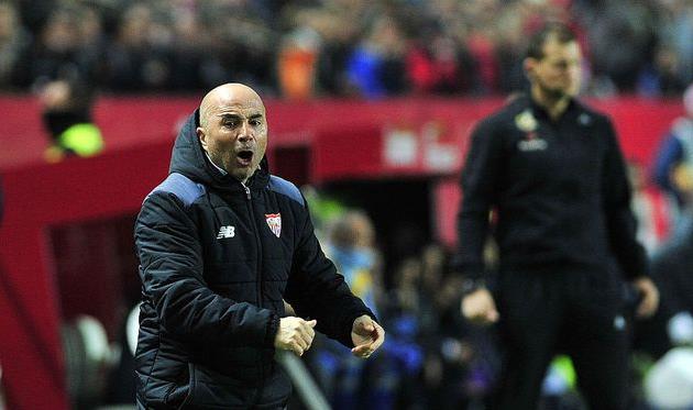 Сампаоли мечтает тренировать Месси