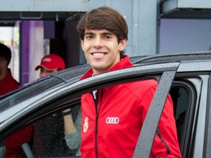 \"Милан\" ведёт переговоры с представителями Кака