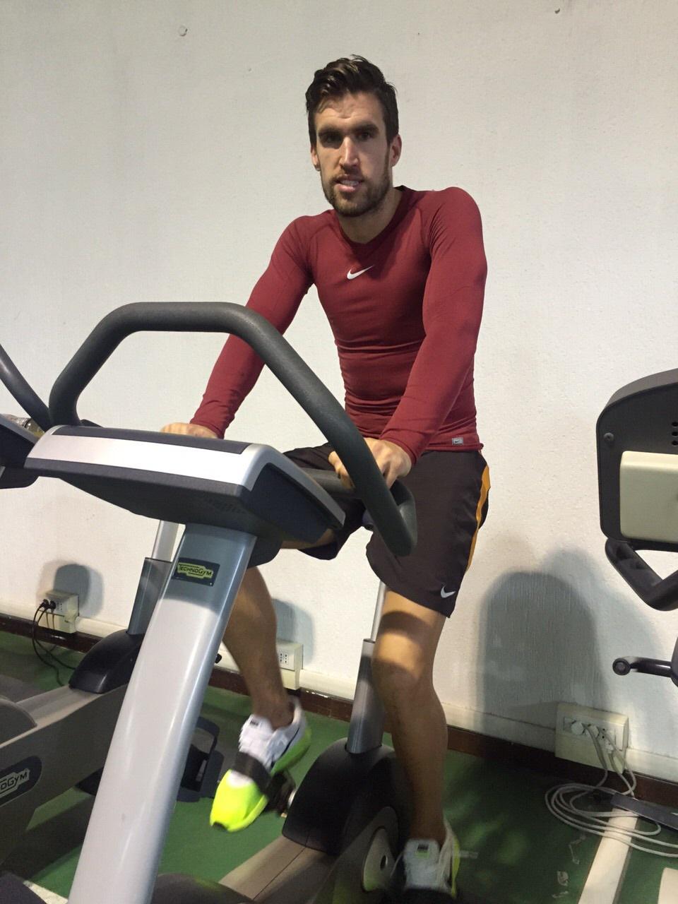 Стротман приступил к тренировкам по индивидуальной программе