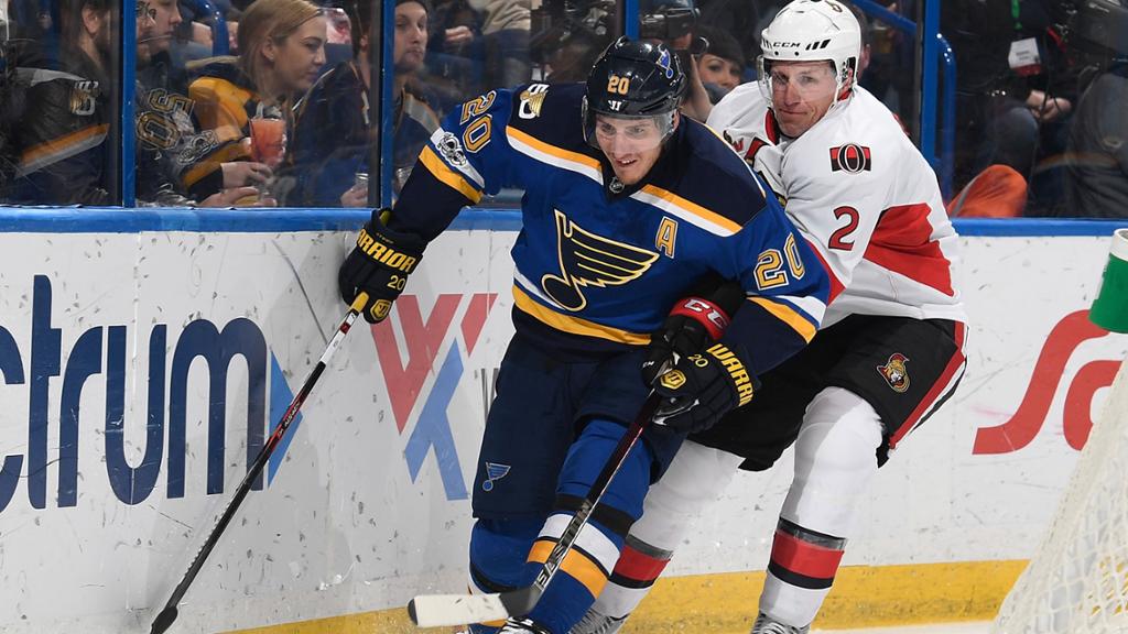 \"Сент-Луис Блюз\" уверенно переиграл \"Оттаву Сенаторз\"