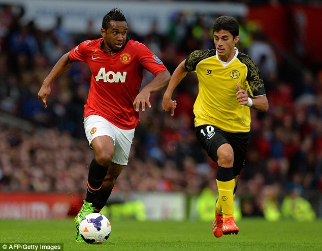 \"МЮ\" хочет продать Андерсона, но футболист никому не нужен