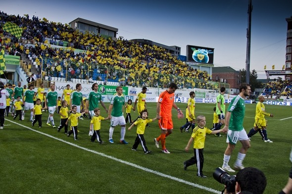 Три клуба РФПЛ проведут в 6-м туре юбилейные матчи