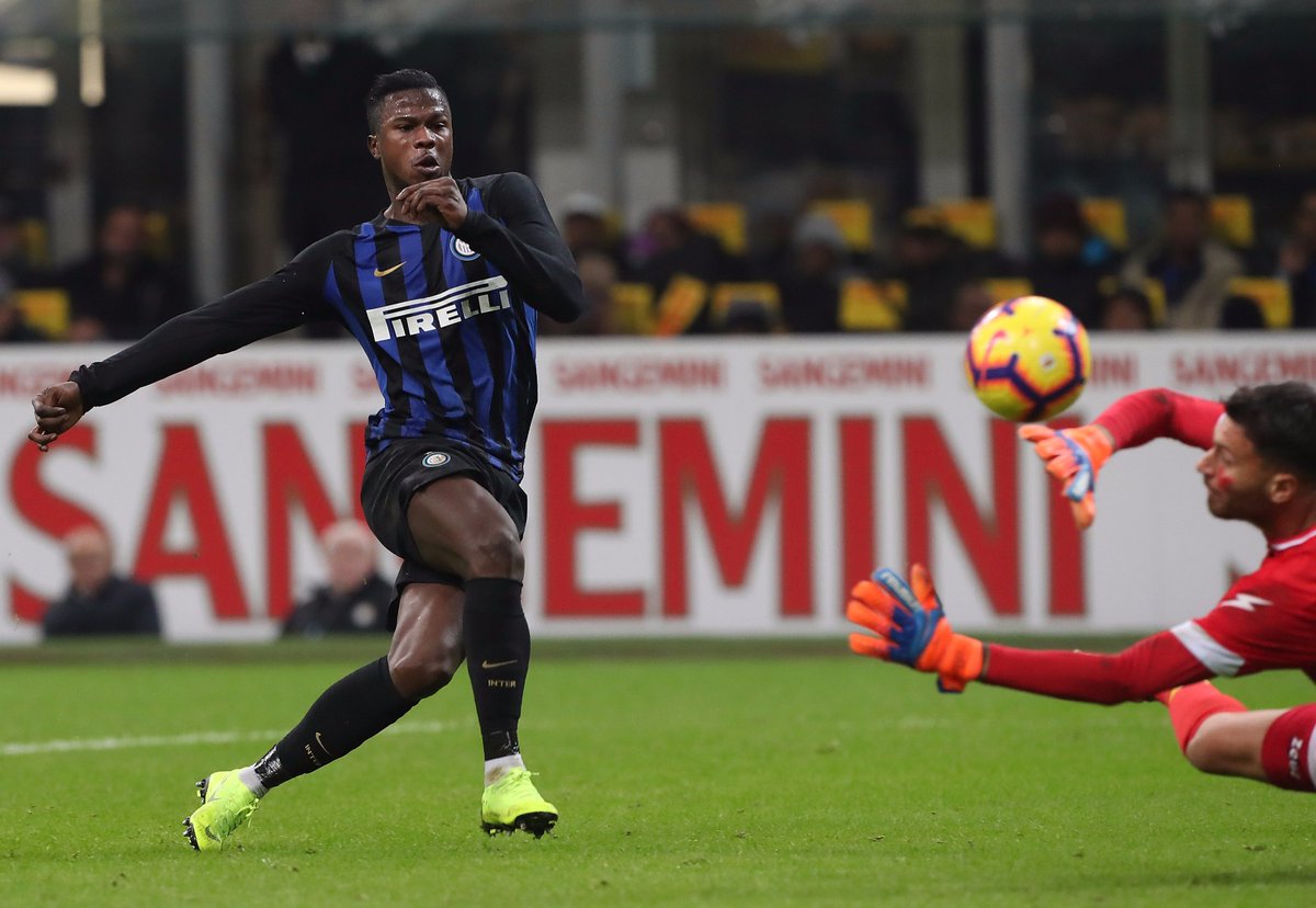 \"Интер\" на классе победил \"Фрозиноне\"