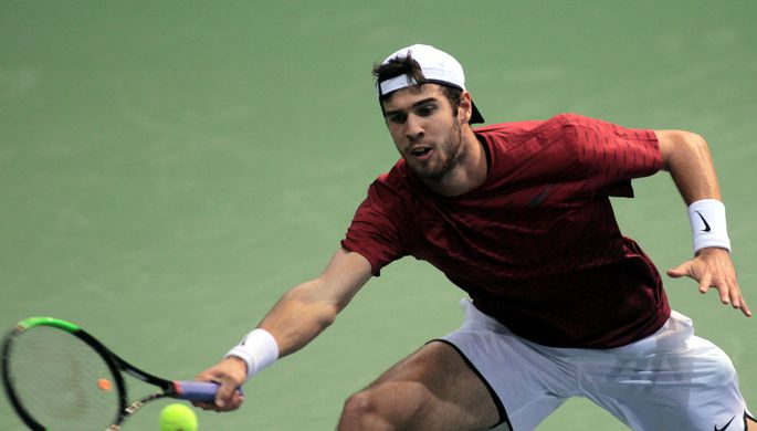 Хачанов уступил Куэвасу