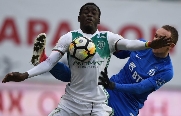 \"Динамо\" поделило очки с \"Ахматом\"