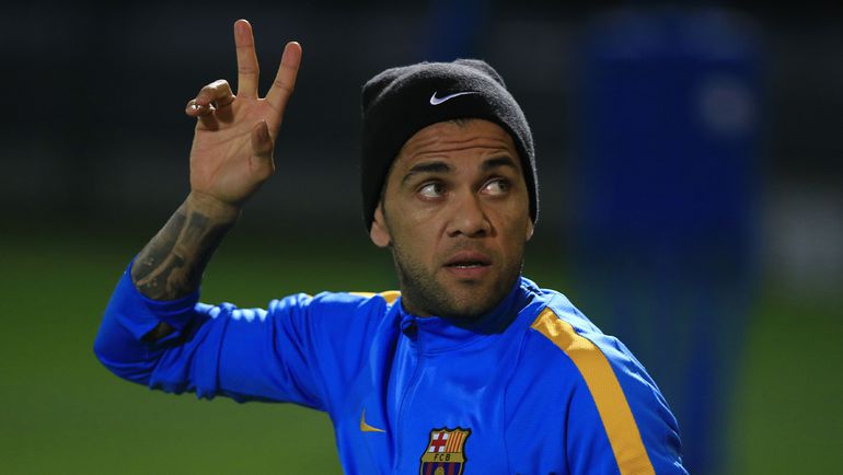 Алвесу было трудно играть против Суареса