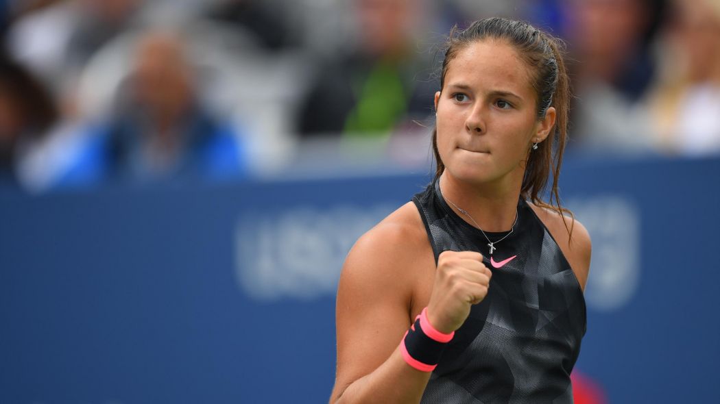 Радваньска проиграла Касаткиной в Дубае