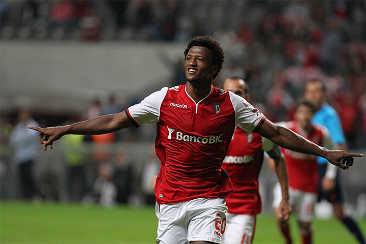 \"Спартак\" усиливается форвардом \"Браги\"