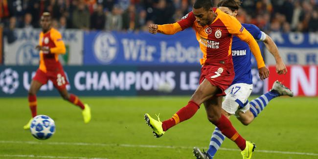 \"Шальке\" комфортно обыграл \"Галатасарай\"