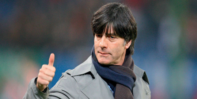 Лев доволен игрой своей команды в атаке