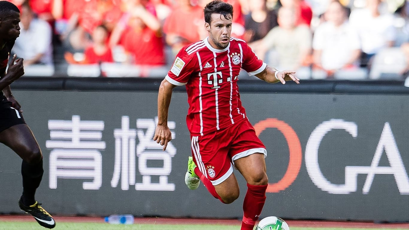 \"ПСЖ\" подписывает Берната