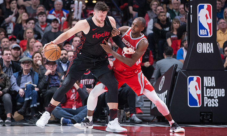 \"Хьюстон Рокетс\" минимально обыграли \"Портленд Трэйл Блэйзерс\"