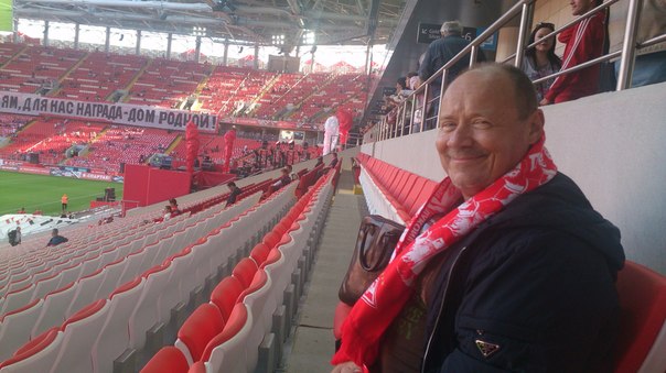 Маклаков: \"Спартак\" должен уметь существовать без Промеса