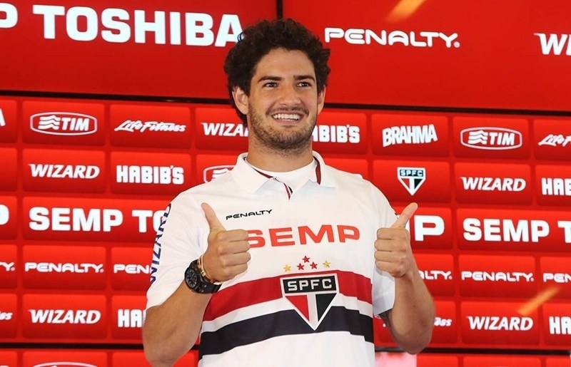 Пато мог оказаться в \"МЮ\"