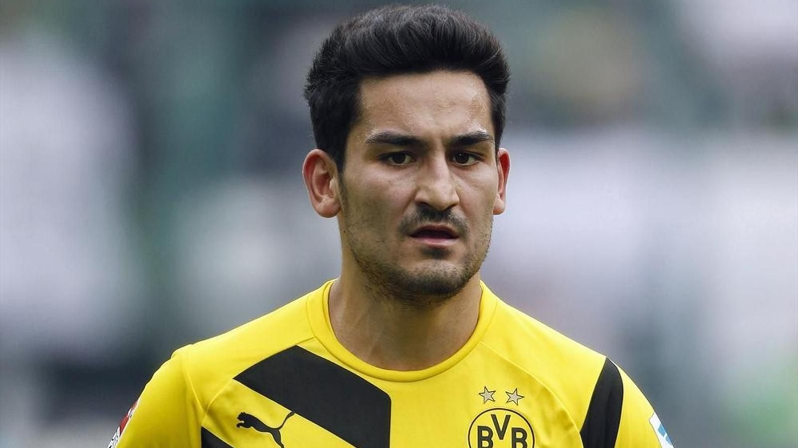 \"Ювентусу\" не нужен Гюндоган