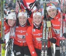 Норвежки выиграли эстафету в Нове-Место, Украина взяла серебро, Россия - четвертая