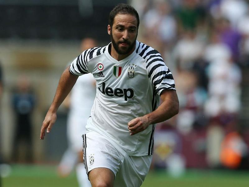 Игуаин понимает гнев болельщиков \"Наполи\"