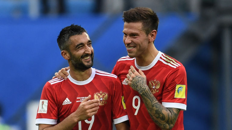 Смолов высказался о Самедове