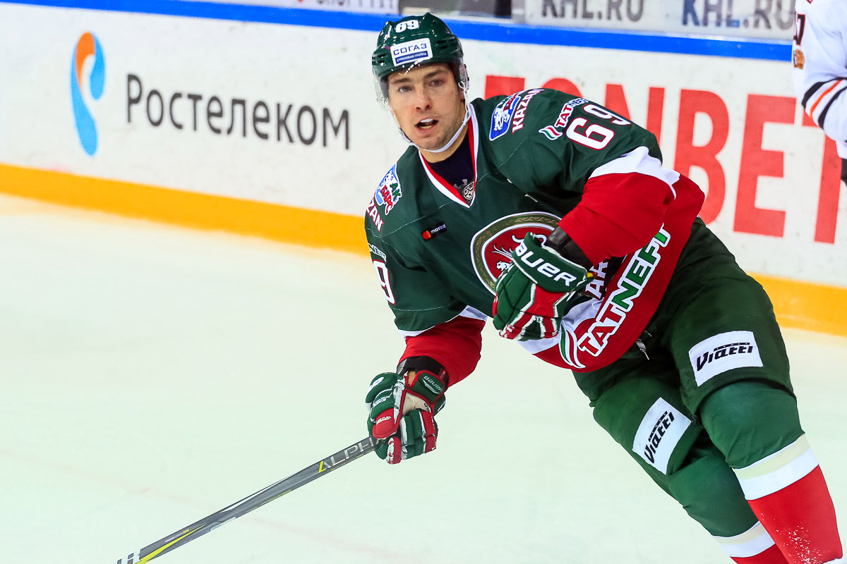 \"Ак Барс\" сообщил о продлении контракта с  Бурмистровым