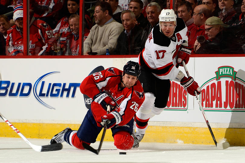 НХЛ. \"Нью-Джерси\"  на выезде одержал победу над \"Вашингтоном\"