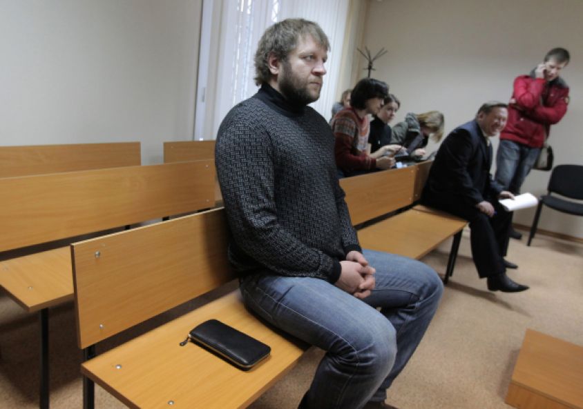 Кармазин: из-за таких, как Александр Емельяненко, бойцов считают дегенератами