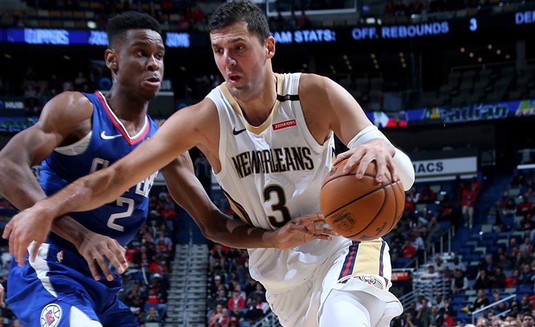 \"Нью-Орлеан\" взял верх над \"Клипперс\"