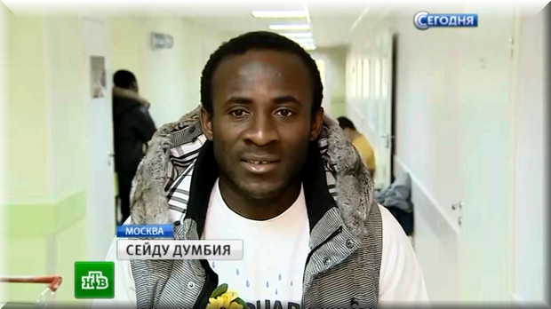 Думбия проведал тяжелобольного болельщика ЦСКА
