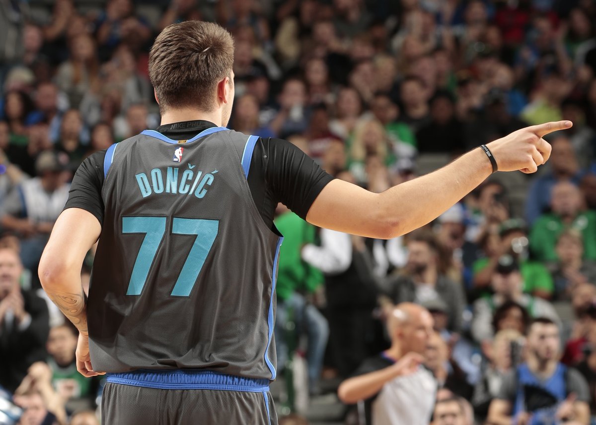 \"Даллас\" выиграл у \"Бостона\"