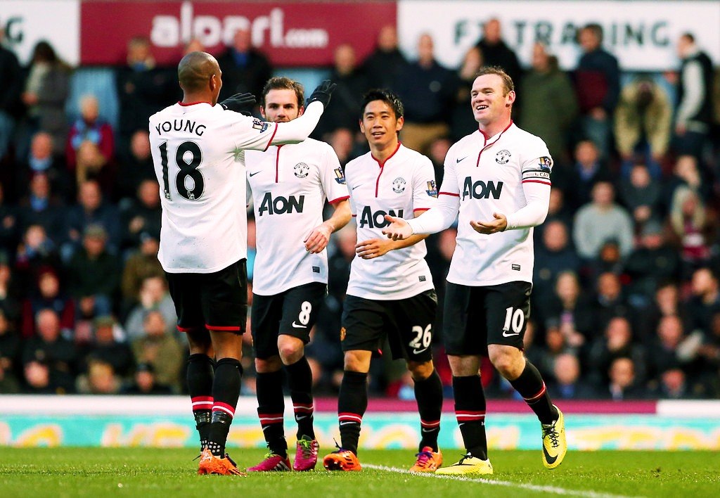 Руни принес \"МЮ\" три очка