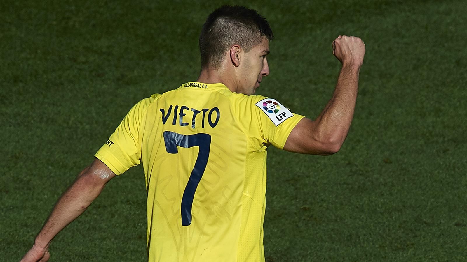 \"Атлетико\" подписал форварда \"Вильярреала\"