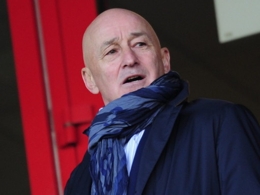 Экс-тренер \"Амкара\" будет судиться с клубом