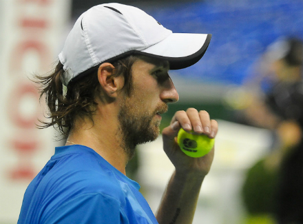 Кравчук проиграл в первом круге турнира в Атланте