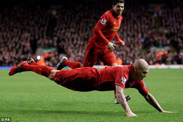 \"Ливерпуль\" громит \"Фулхэм\"