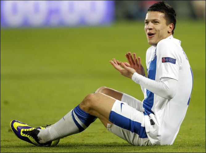 Коноплянка остается в \"Днепре\"