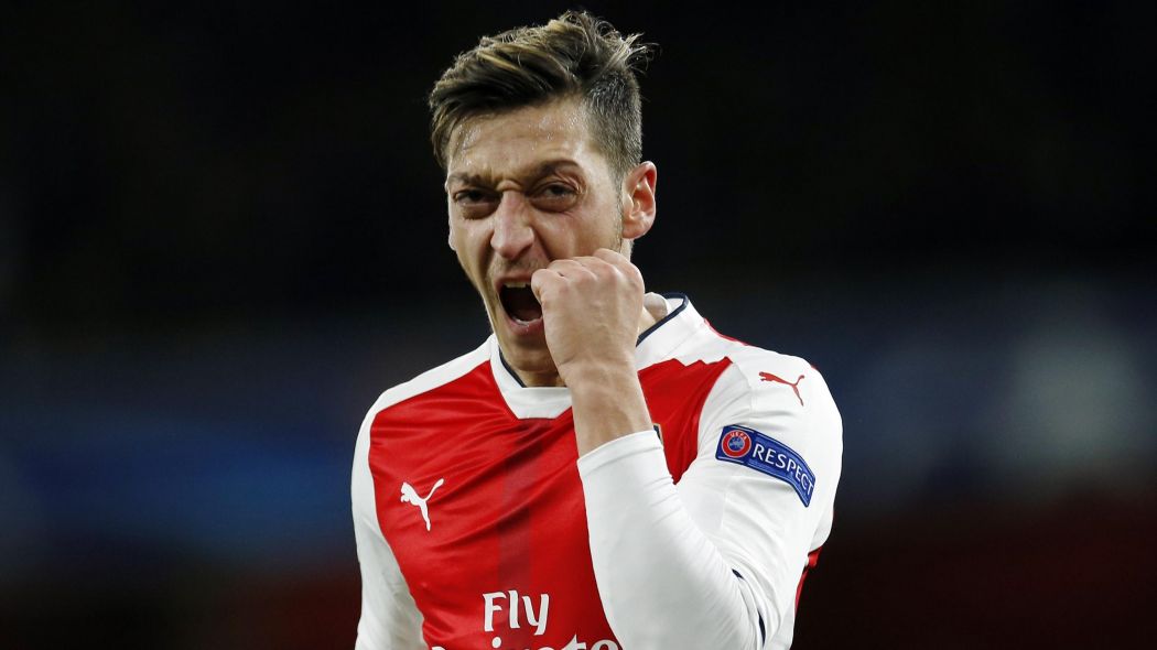 Озил готов продлить контракт с \"Арсеналом\"