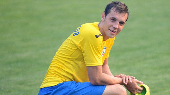 Дзюба раскритиковал поля в РФПЛ