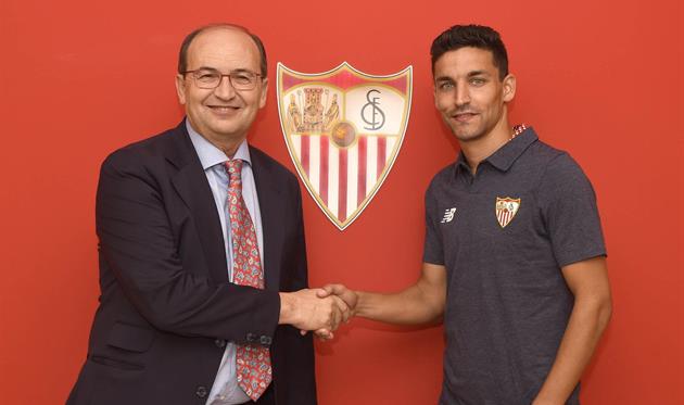 Навас официально игрок \"Севильи\"