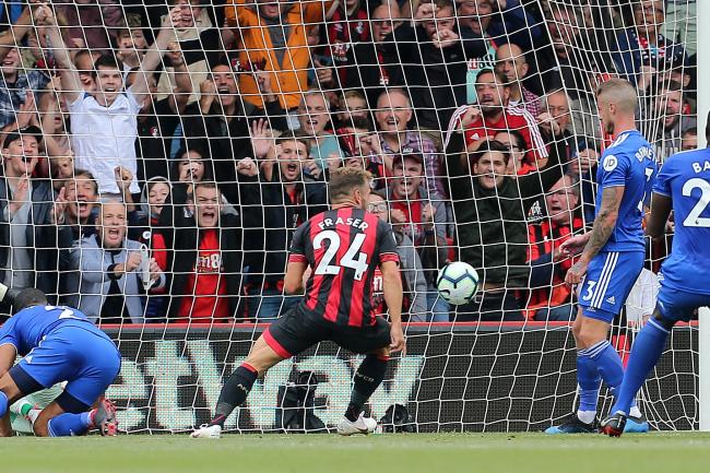 \"Борнмут\" оказался сильнее \"Кардиффа\"