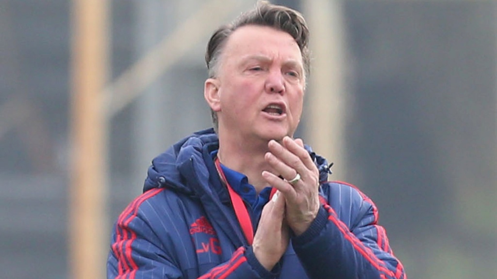 Ван Гал заявил, что останется в \"МЮ\"