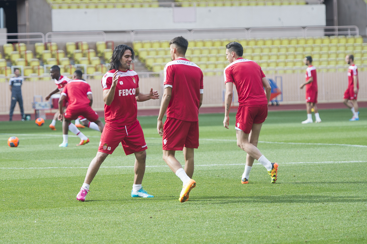 Фалькао приступил к индивидуальным тренировкам