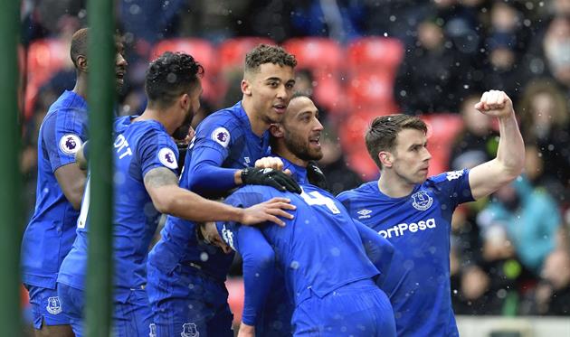 \"Эвертон\" оказался сильнее \"Сток Сити\"