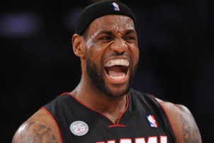 \"Майами\" победил \"Лейкерс\"